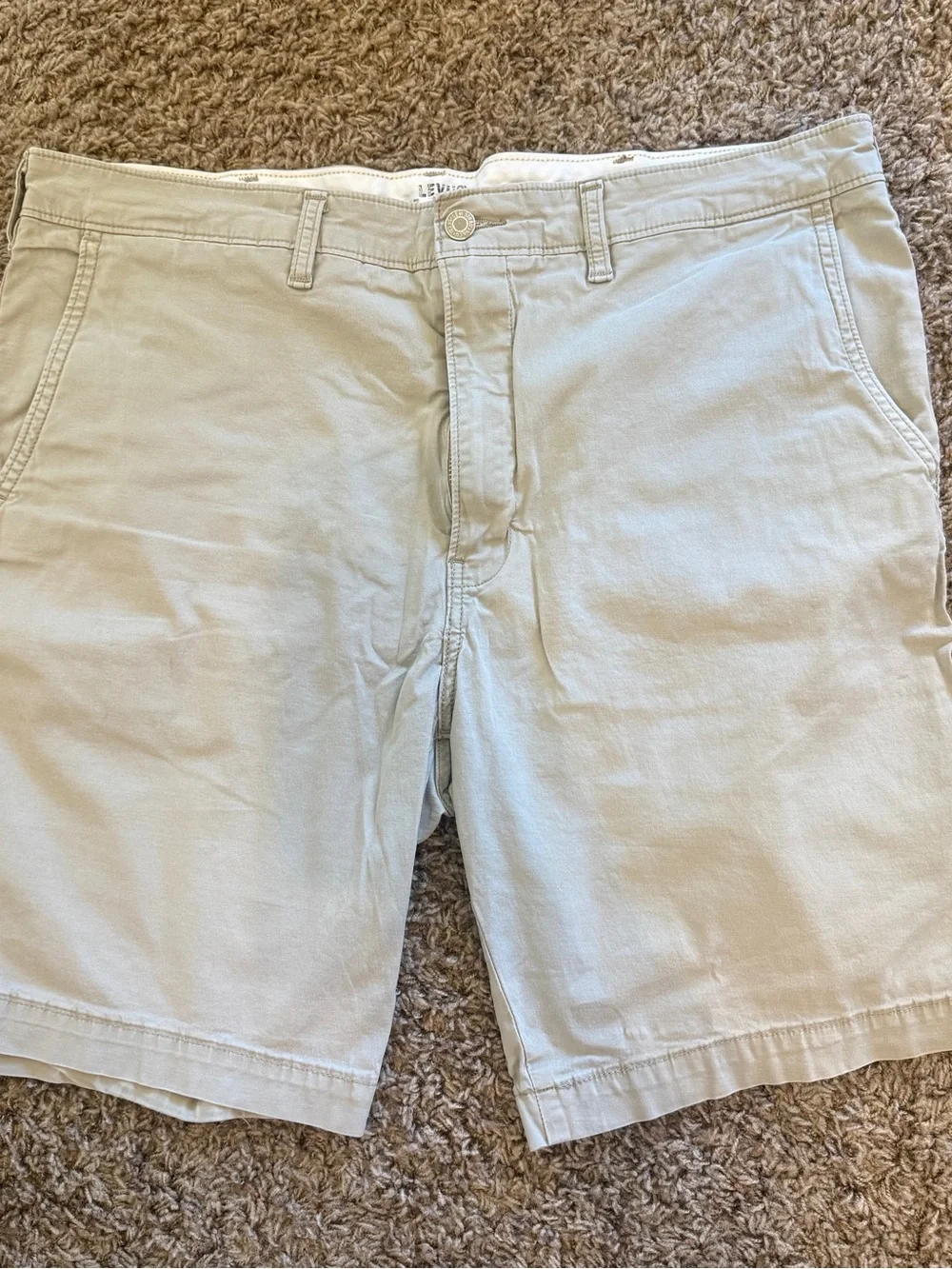Levi's Men's Light Khaki Flat-Front Shorts